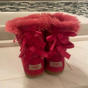 UGG Bailey Bow II boot, color Berry girls size 13
